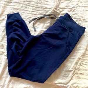 Zamora Jogger Fig scrub pants